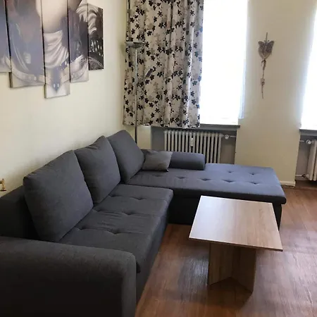 Monteurwohnungen Santos Lerch Apartment *