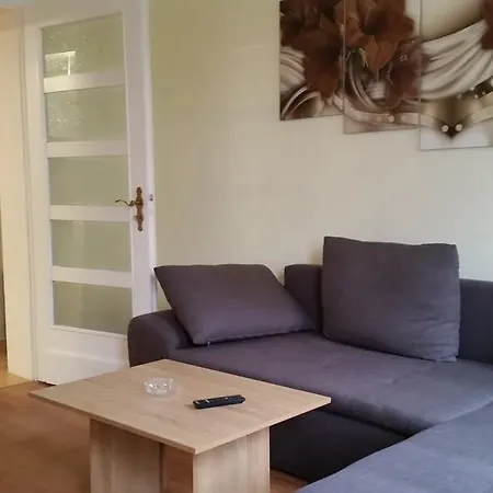 Monteurwohnungen Santos Lerch Apartamento Krefeld
