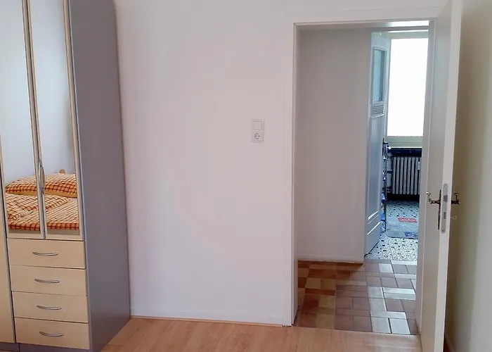 Monteurwohnungen Santos Lerch * Krefeld